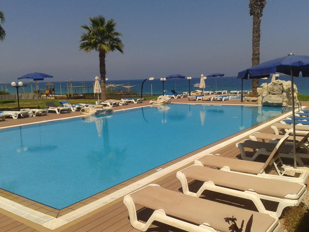 Pallini Court بروتاراس المظهر الخارجي الصورة